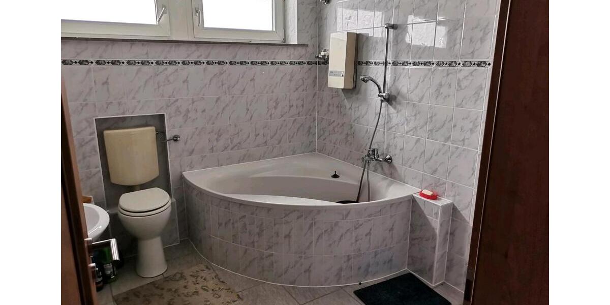 Etagenwohnung Marsberg - 1 Zimmer, 94 m&sup2;, 85.000&euro; | Angebot:26815408