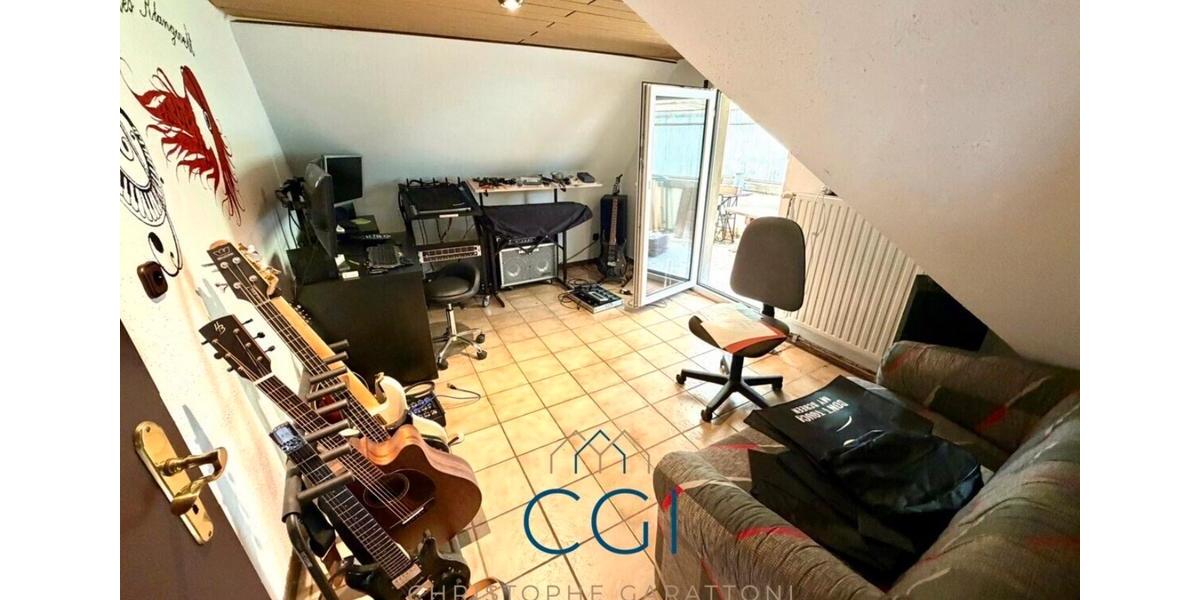Einfamilienhaus Blieskastel - 6 Zimmer, 90 m&sup2;, 129.000&euro; | Angebot:27285445