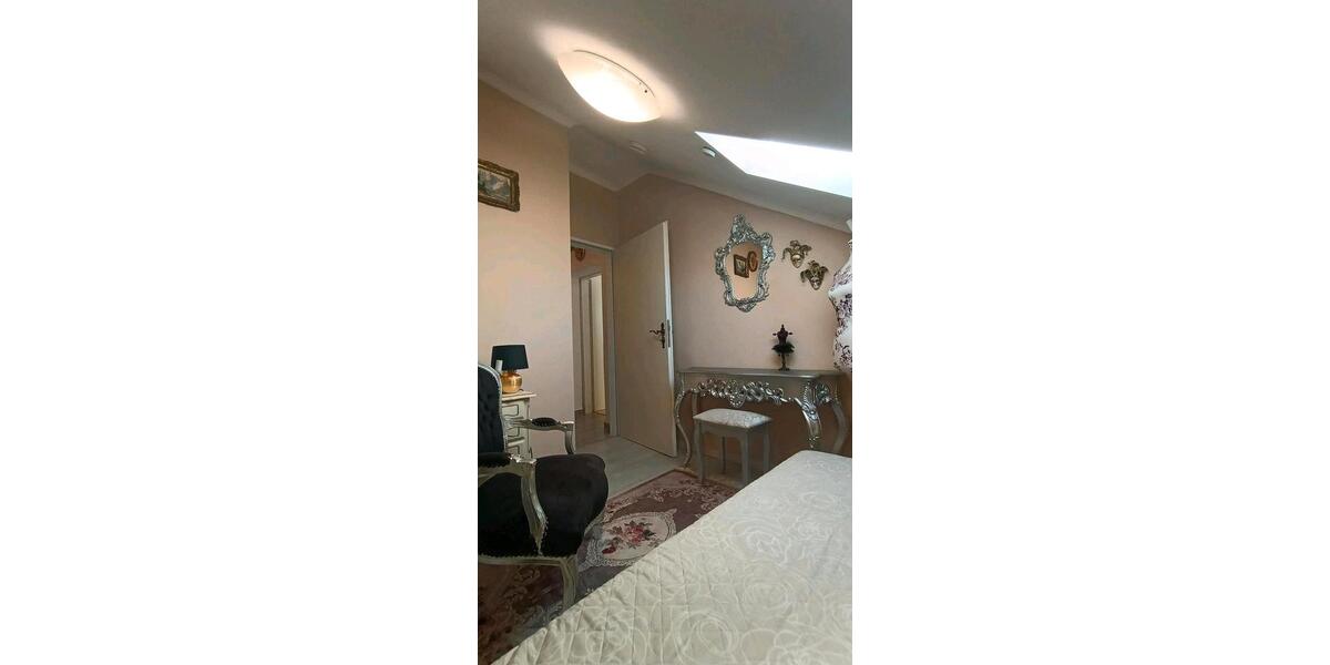 Dachgeschoßwohnung Bad Griesbach im Rottal - 1 Zimmer, 42 m&sup2;, 74.900&euro; | Angebot:26794229