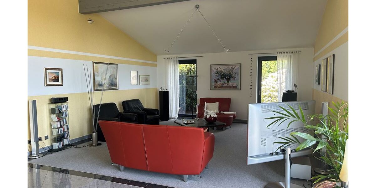 Wohntraum in naturnaher Alleinlage, mit 2 ha Grünland, in direkter Flusslage - Villa Steyerberg | Angebot:27116831