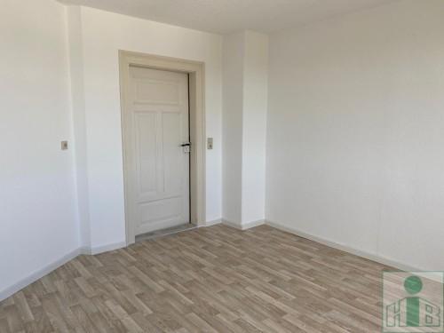 Etagenwohnung Löbau - 3 Zimmer, 77 m&sup2;, 425&euro; | Angebot:26635764