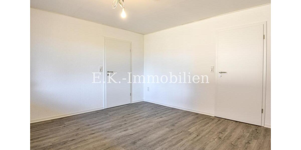 Erdgeschoßwohnung Rhauderfehn - 3 Zimmer, 110 m&sup2;, 880&euro; | Angebot:25803533