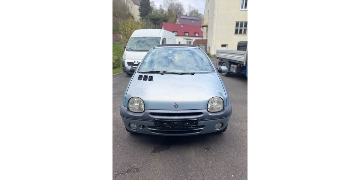 Renault Twingo 230.000 km 1.250 &euro; Arzberg 95559
