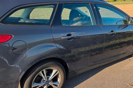 Ford Focus 107.400 km 4.800 &euro; Öhringen 74613