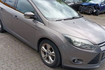 Ford Focus 300.000 km 1.999 &euro; Detmold 32758