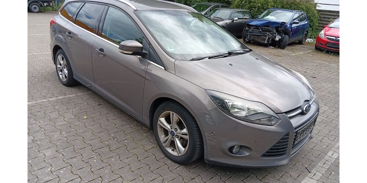 Ford Focus 300.000 km 1.999 &euro; Detmold 32758