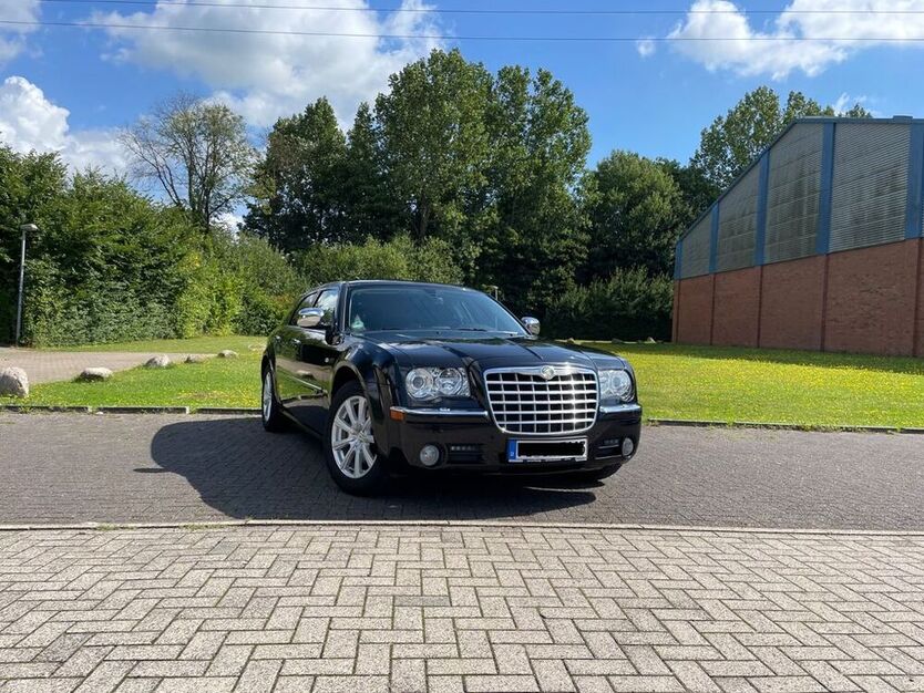 300C