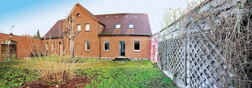 Mehrfamilienhaus, Wohnhaus Ueckermünde - 1 Zimmer, 386 m&sup2;, 39.000&euro; | Angebot:26292162