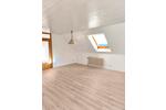 Dachgeschoßwohnung Engen - 3.5 Zimmer, 85 m&sup2;, 820&euro; | Angebot:25256446