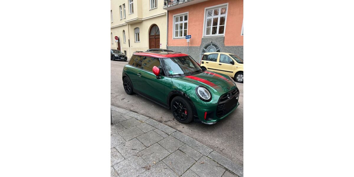 Mini John Cooper Works 8.000 km 34.499 &euro; München 80802