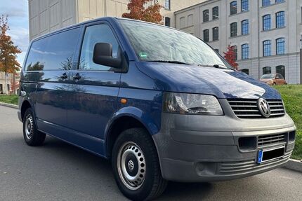 VW T5 Transporter 308.600 km 7.900 &euro; Chemnitz 09111