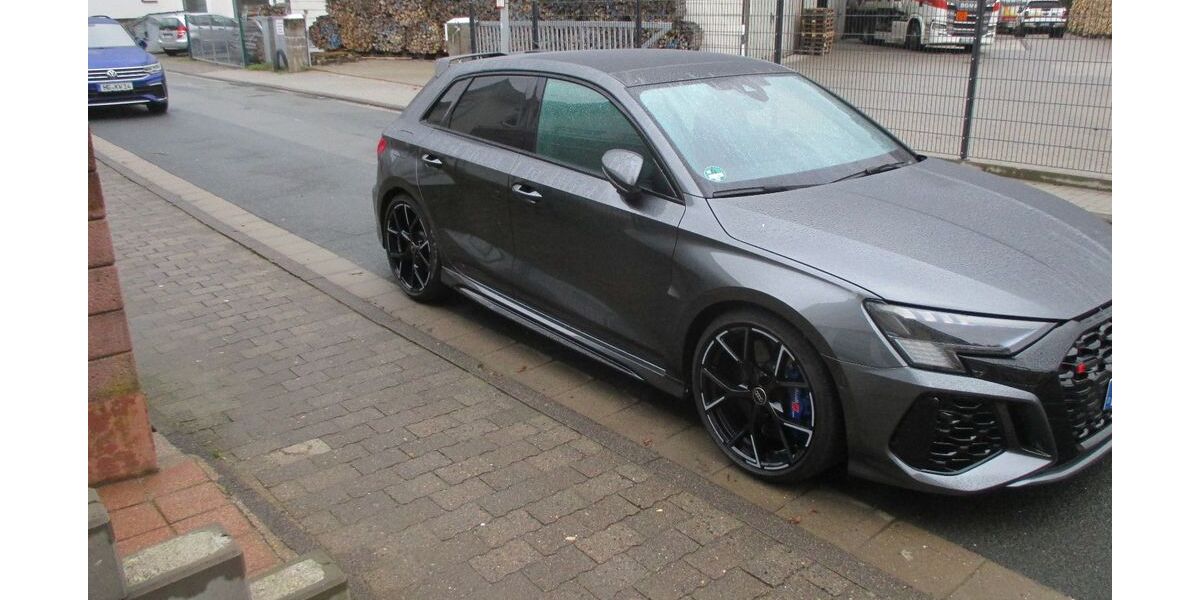 Audi RS3 24.250 km 61.500 &euro; Schmitten 61389