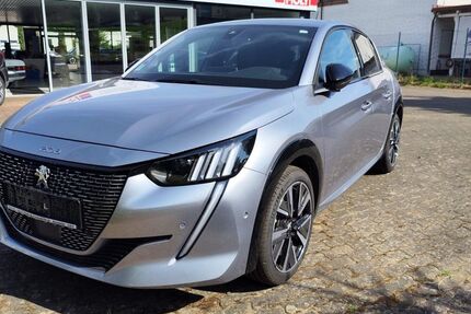 Peugeot 208 5.770 km 15.990 &euro; Annweiler 76855