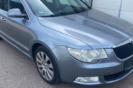 Skoda Superb 298.300 km 2.990 &euro; Essingen 73457
