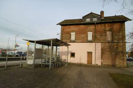 Halle in Bruchmühlbach-Miesau 107 € 107 m²