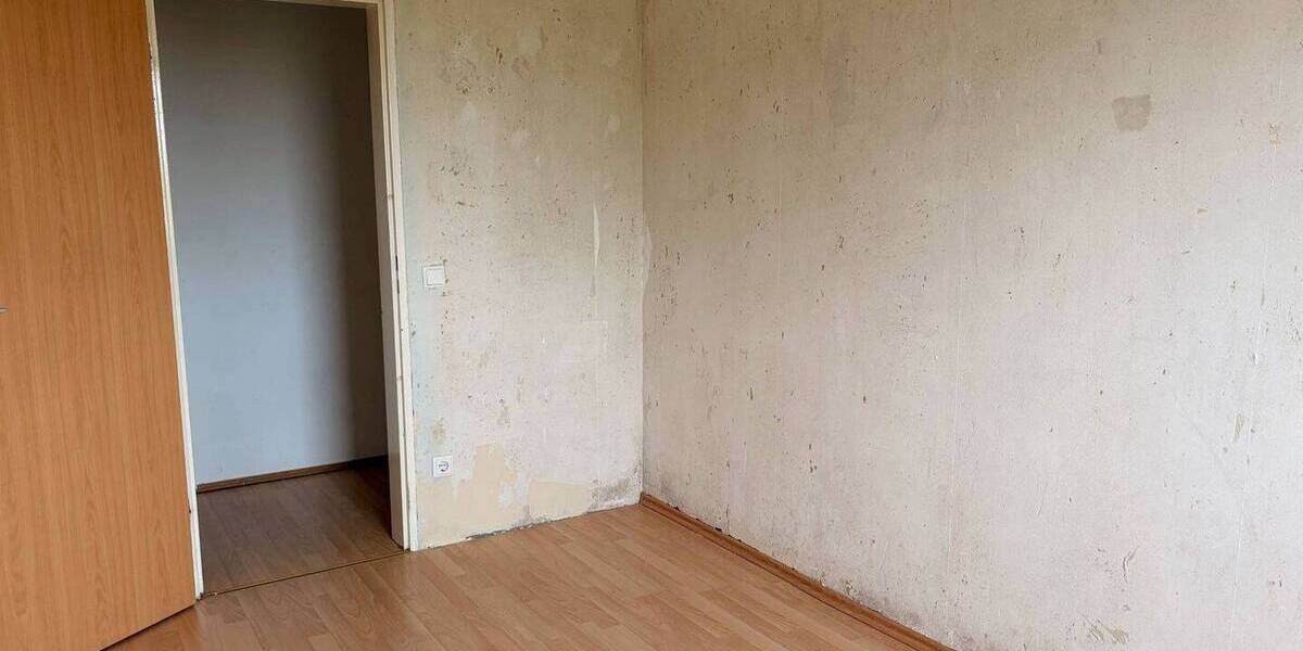 Etagenwohnung Solingen Wald - 4 Zimmer, 85 m&sup2;, 591&euro; | Angebot:26435410