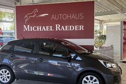 Kia Rio 64.300 km 9.850 € Dessau - Roßlau 06847