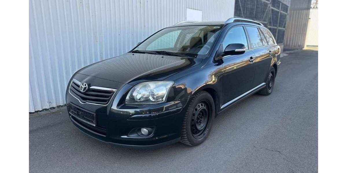 Toyota Avensis 208.000 km 3.600 &euro; Biebergemünd 63599