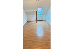 Dachgeschoßwohnung Alteglofsheim - 6 Zimmer, 86 m&sup2;, 700&euro; | Angebot:26383222