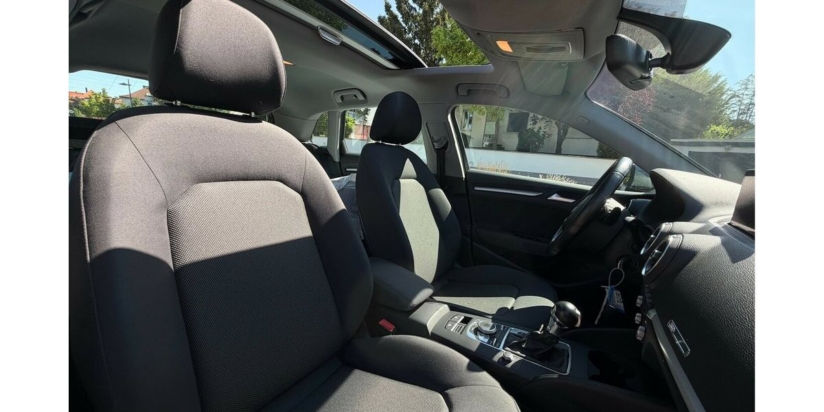 Audi A3 Sportback 1.4 TFSI S-Tronic 1. Hand Panorama 142.000 km 13.990 &euro; Neckarsulm 74172