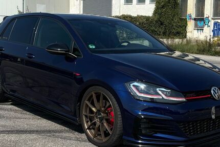 VW Golf 115.000 km 18.899 € Kraiburg am Inn 84559