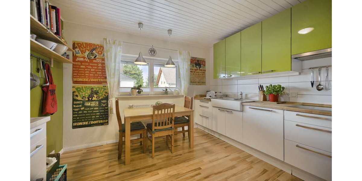 Freistehendes Einfamilienhaus mit Einliegerwohnung - Einliegerwohnung Staudt | Angebot:27120339