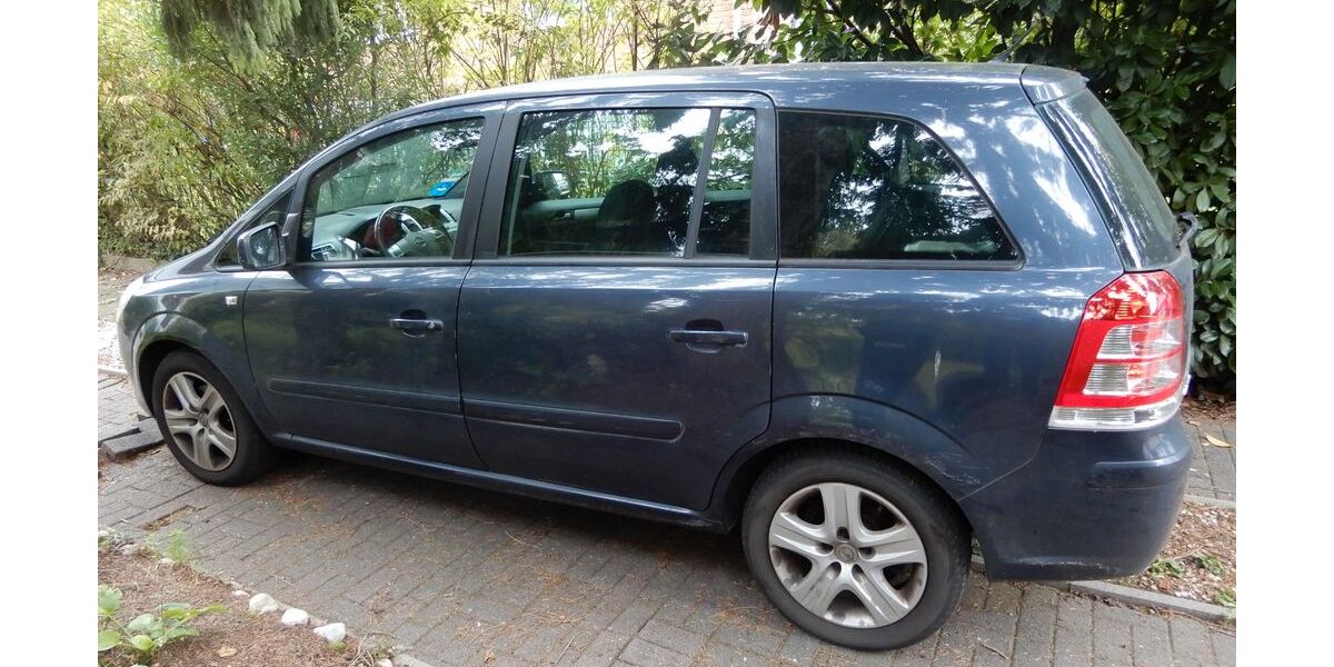 Opel Zafira 214.000 km 2.100 &euro; Zwingenberg 64673