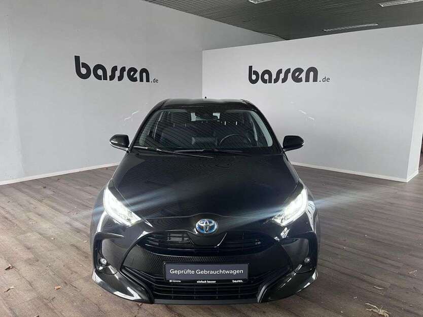 Toyota Yaris 37.922 km 17.890 € Rotenburg - Wümme 27356