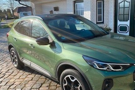 Ford Kuga 26.500 km 34.950 &euro; Rendswühren 24619