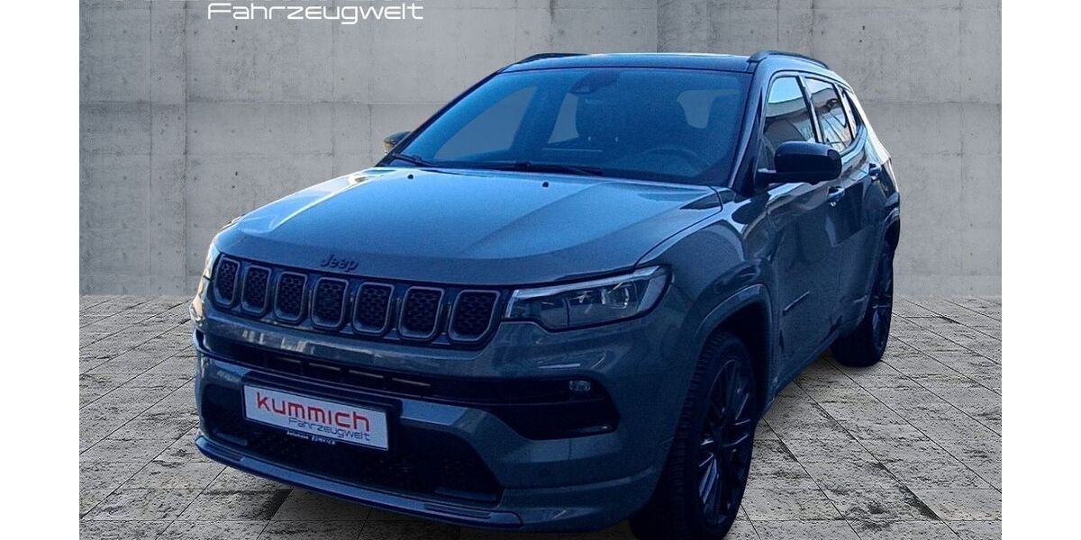 Jeep Compass 67.965 km 22.990 &euro; Michelfeld 74545