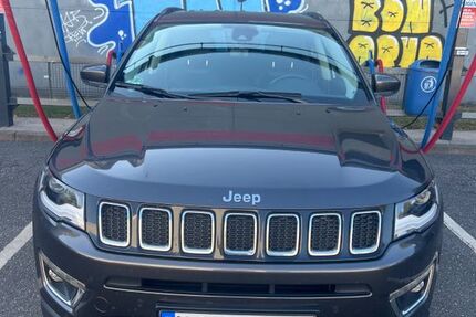 Jeep Compass 78.000 km 15.900 &euro; Hamburg 22309