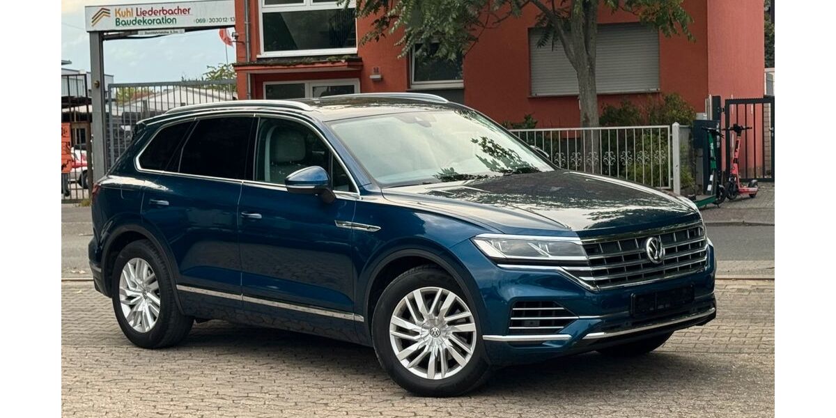 VW Touareg 161.700 km 33.800 &euro; Frankfurt am Main 65933