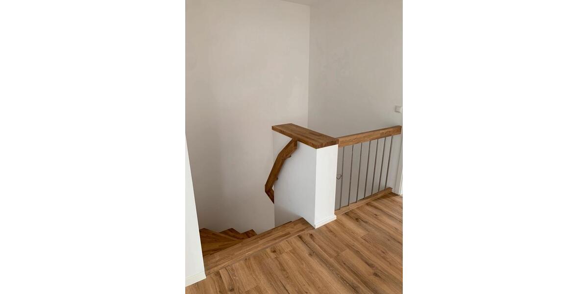 Doppelhaushälfte Cham - 4 Zimmer, 132 m&sup2;, 499.000&euro; | Angebot:26933589