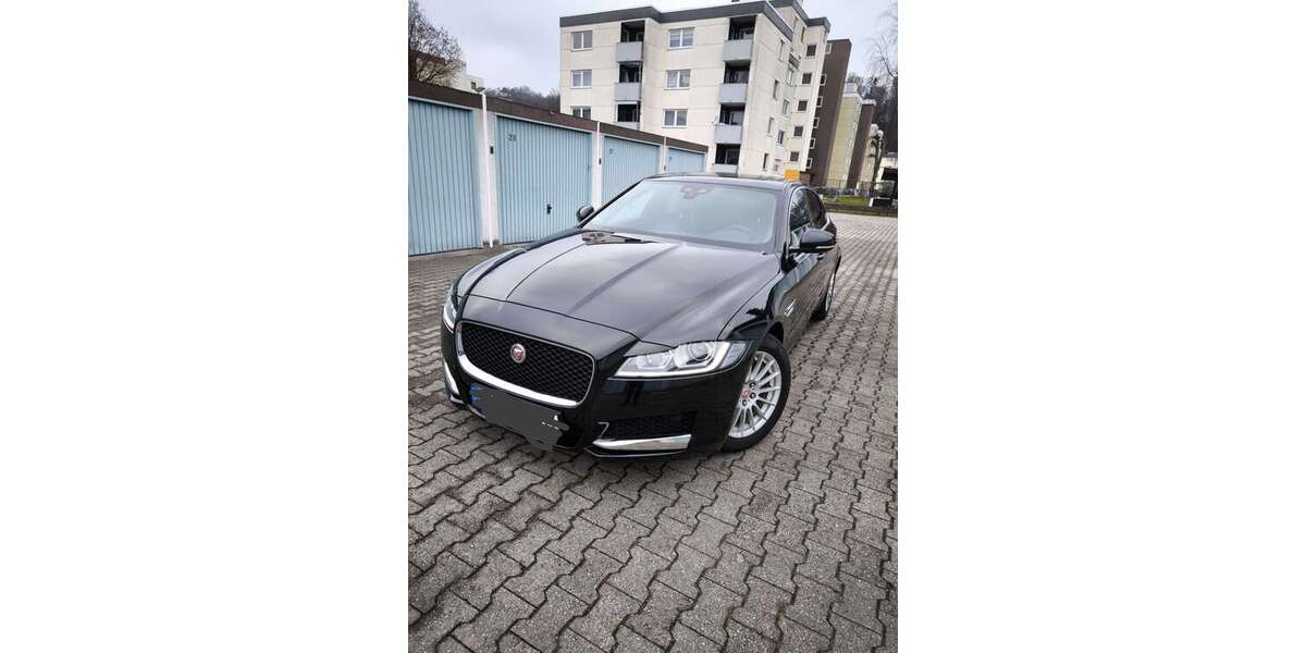 Jaguar XF 74.200 km 21.999 &euro; Altdorf 84032