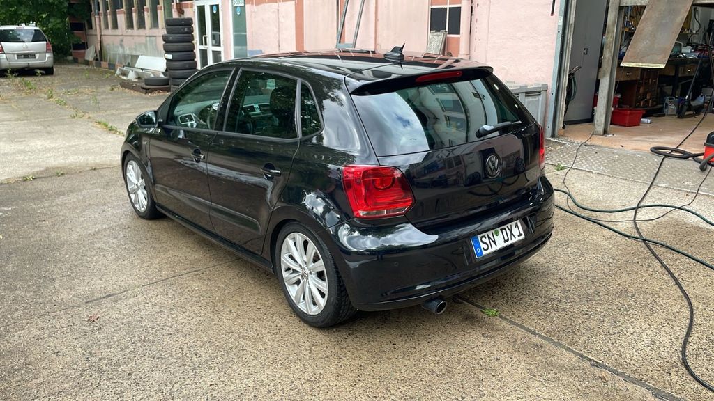 VW Polo 121.000 km 7.900 &euro; Schwerin 19053