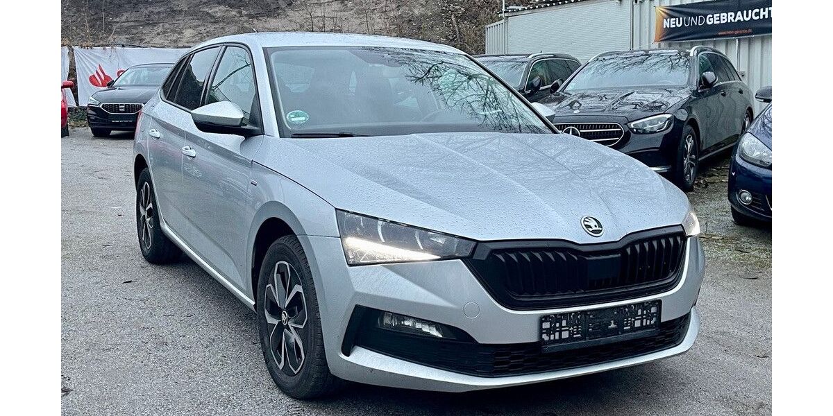 Skoda Scala 44.000 km 16.490 € Berlin 12683