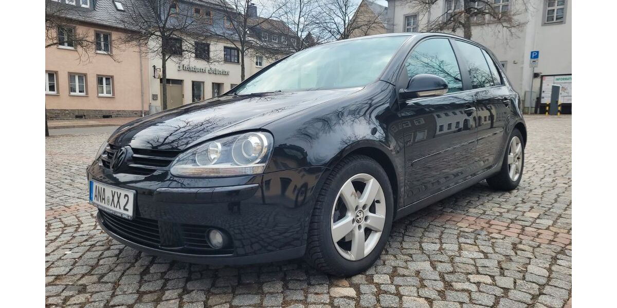 VW Golf 285.000 km 3.000 &euro; Annaberg-Buchholz 09456