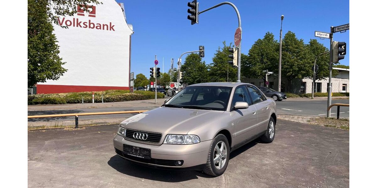 Audi A4 194.000 km 3.000 &euro; Herford 32049