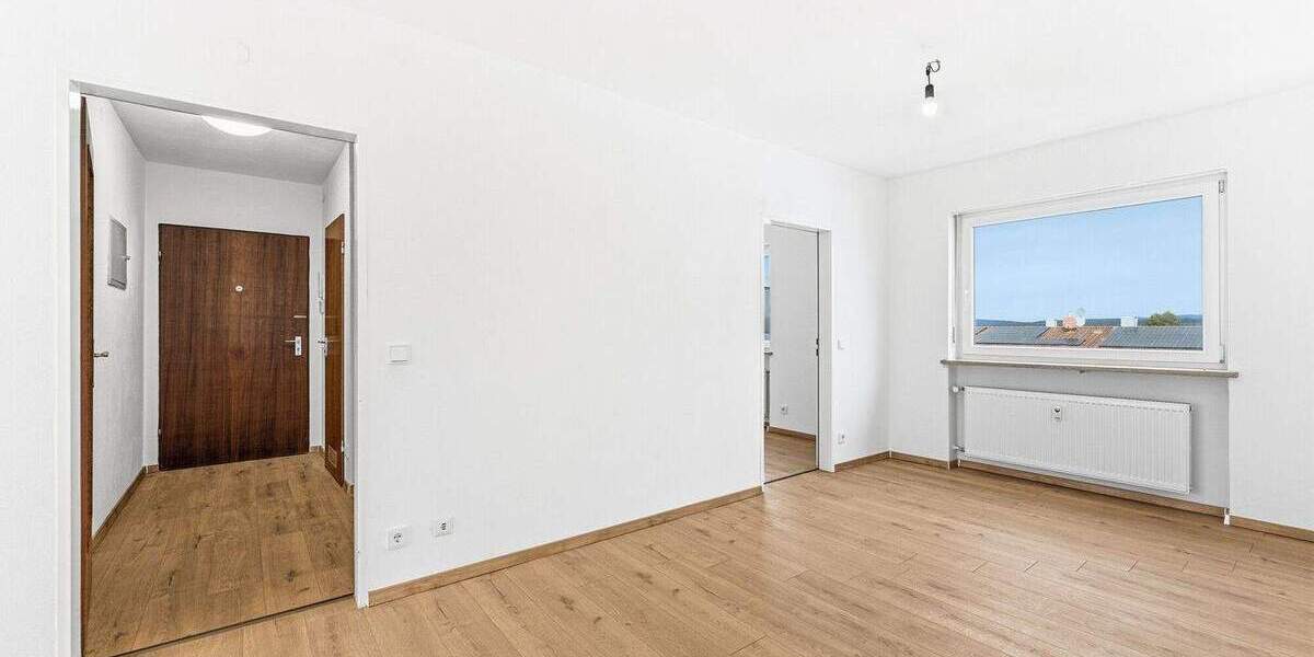 Etagenwohnung Roding - 4 Zimmer, 101 m&sup2;, 214.900&euro; | Angebot:25680320