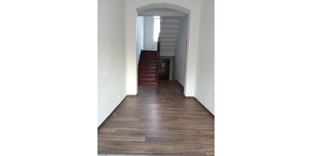 Erdgeschoßwohnung Dessau-Roßlau Roßlau - 3 Zimmer, 80 m&sup2;, 450&euro; | Angebot:26591334