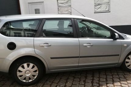 Ford Focus 151.000 km 1.950 &euro; Münstermaifeld 56294