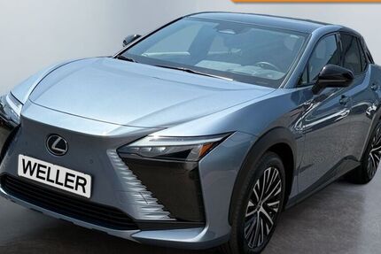 Lexus RZ