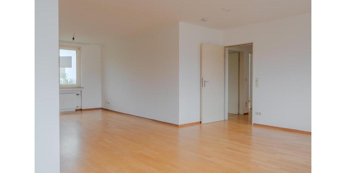 Etagenwohnung Bad Hersfeld - 4 Zimmer, 102 m&sup2;, 1.200&euro; | Angebot:26684227