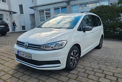 VW Touran 142.000 km 21.790 &euro; Reutlingen 72766