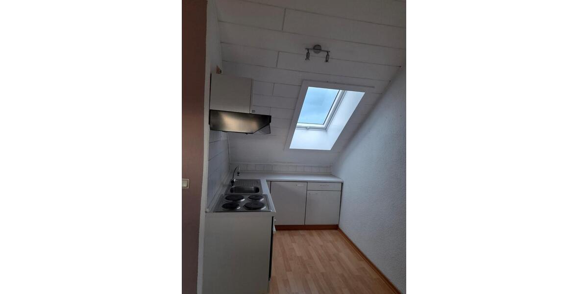 Dachgeschoßwohnung Drei Gleichen - 1 Zimmer, 44 m&sup2;, 29.900&euro; | Angebot:23190985