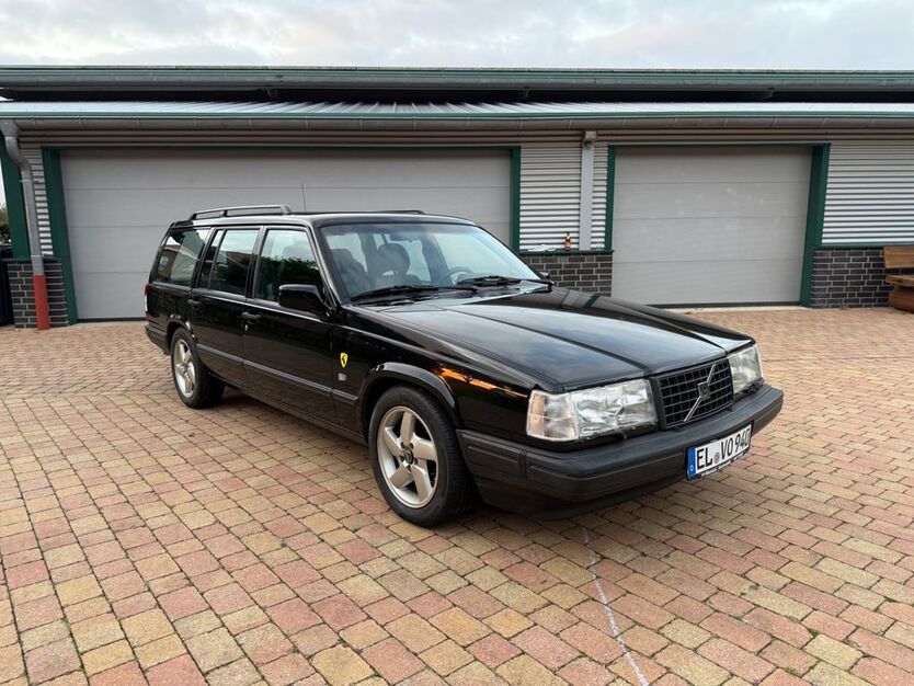 Volvo 945 293.000 km 8.950 € Lehe 26892