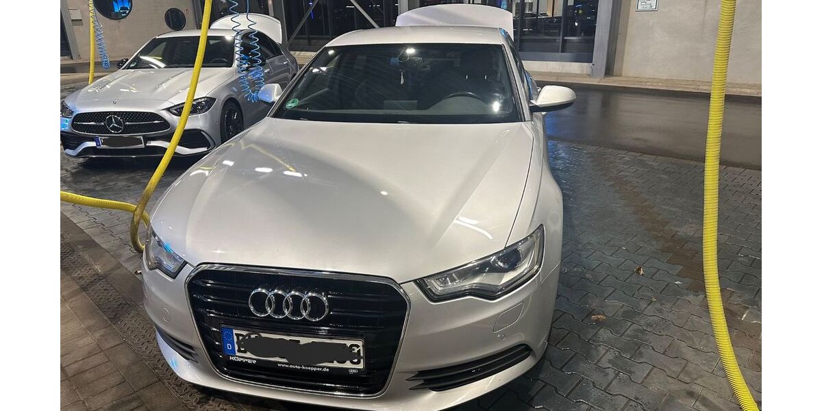 Audi A6 270.000 km 12.200 &euro; Duisburg 47169
