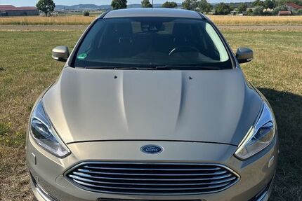 Ford Focus 113.000 km 5.990 &euro; Berngau 92361