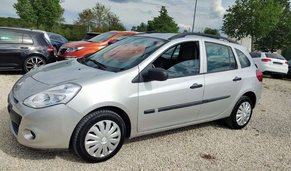 Renault Clio 178.000 km 2.500 &euro; Amberg 92224