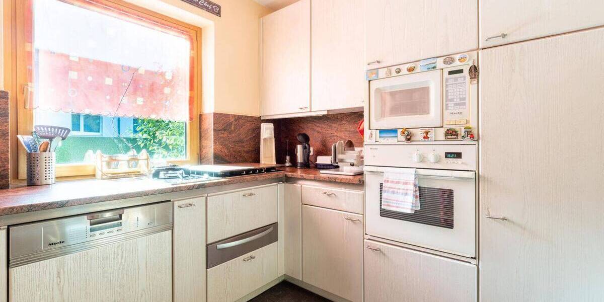 Einfamilienhaus Bad Reichenhall - 8 Zimmer, 230 m&sup2;, 1.275.000&euro; | Angebot:26345539